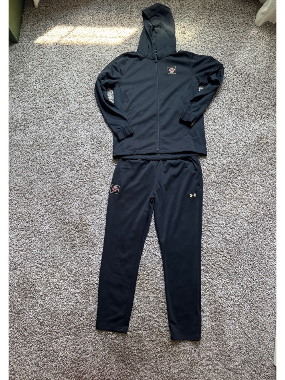 Boston College Under Armour Women’s Black Hooded Zip Jacket and Joggers Set